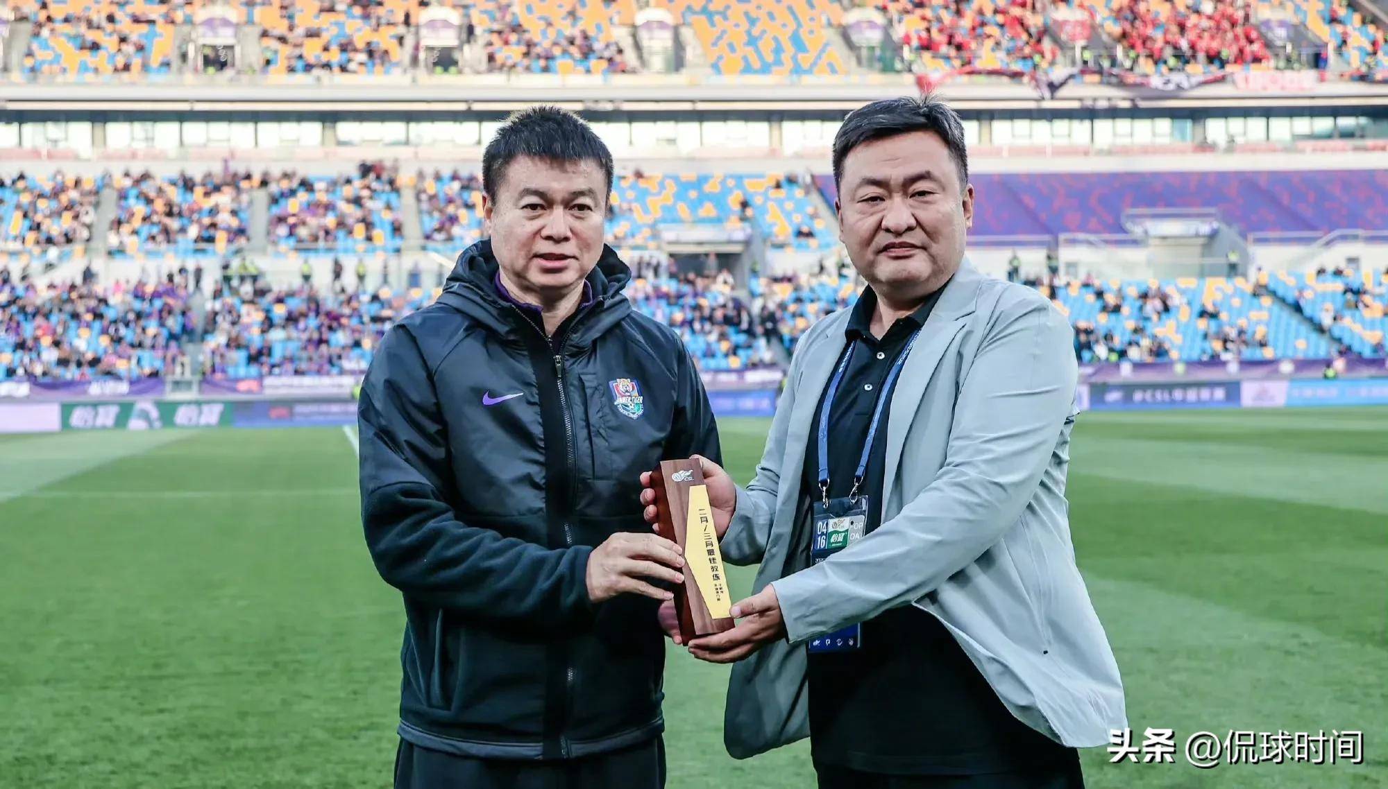 中超联赛场馆布局优化，提升比赛环境体验的简单介绍